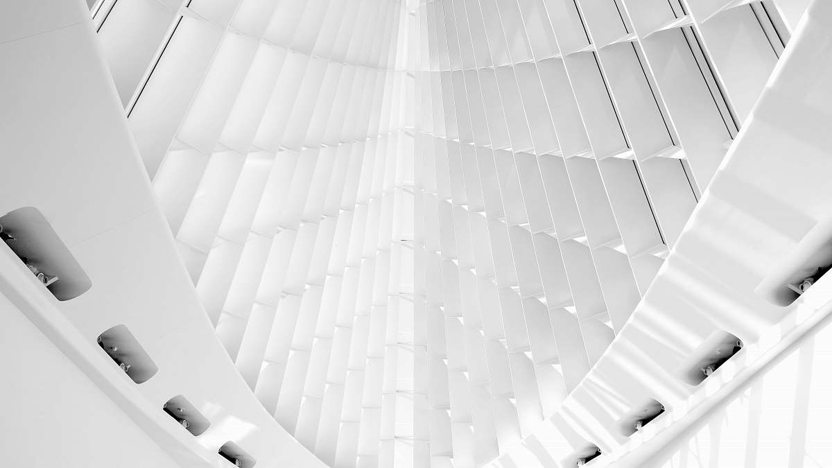 milwaukee art museum low angle photo of white architecture milwaukee